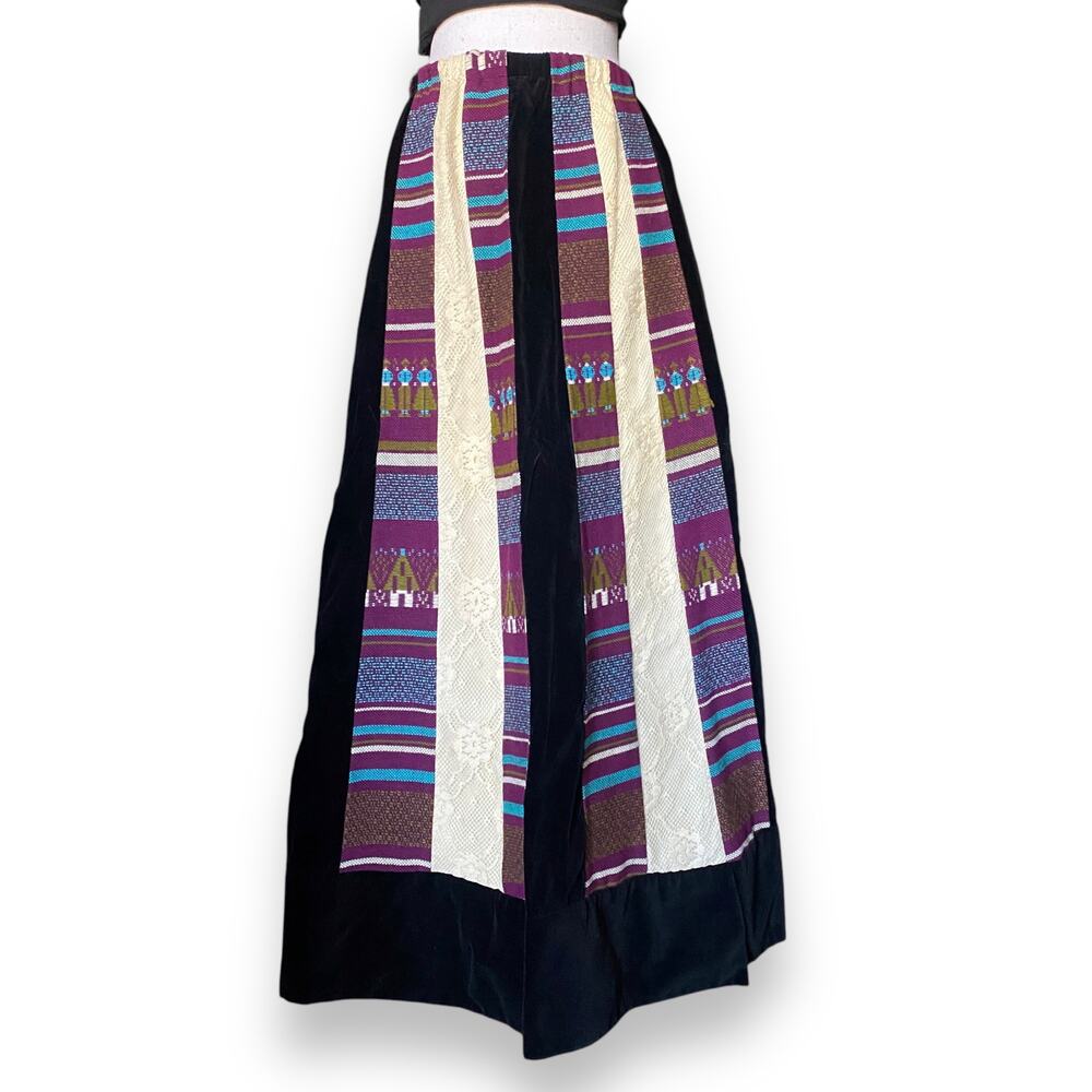 VNTG Chessa Davis Women's Maxi Skirt XS/S Multi Tapestry Velvet Lace 70s Boho - Picture 2 of 11